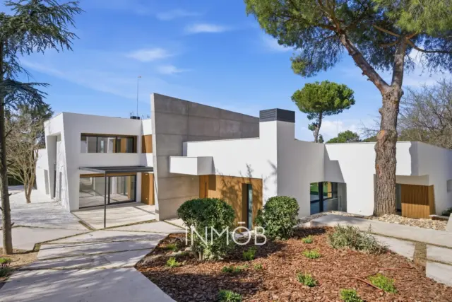 Chalet in Boadilla del Monte photo 4