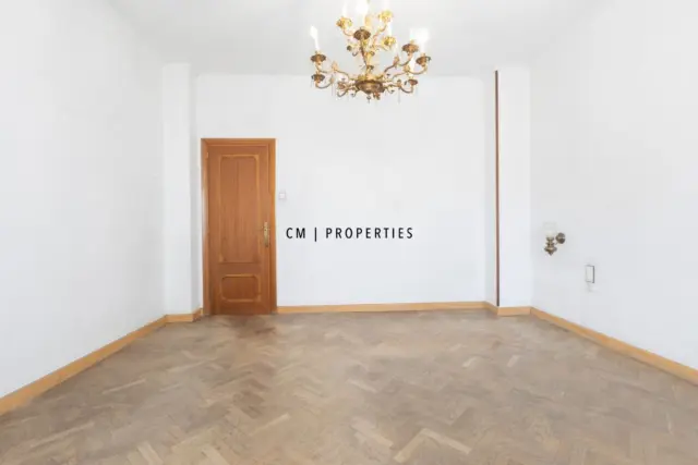 Flat on Calle de Marvá photo 26