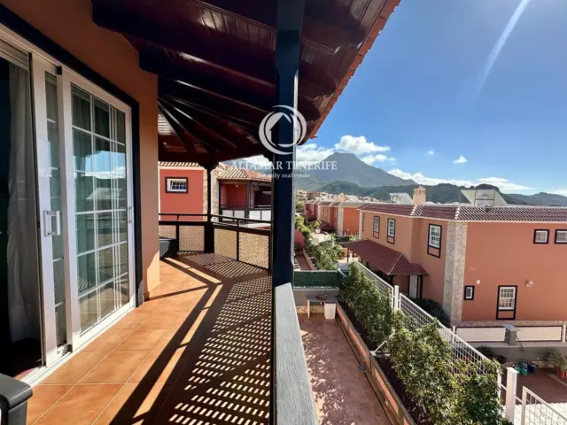 Terraced house in Villa de Adeje
