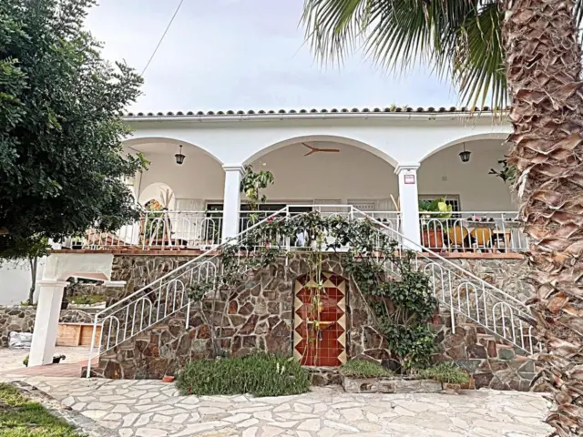 Chalet on Carrer d'Andorra