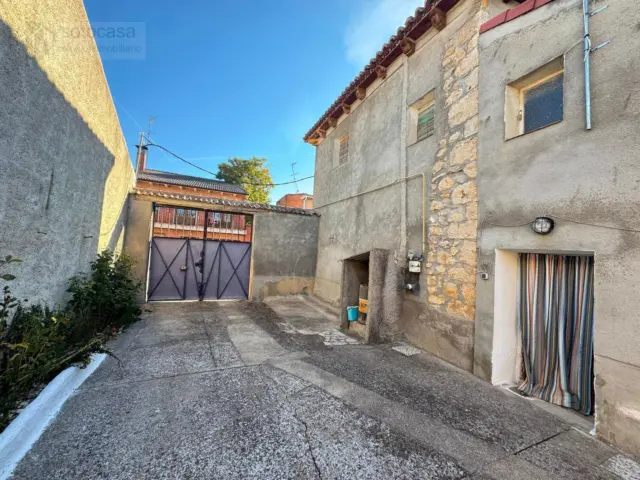 House in Renedo de Esgueva photo 10