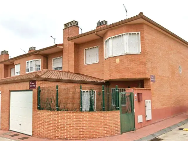 House on Luis de Lucena Street