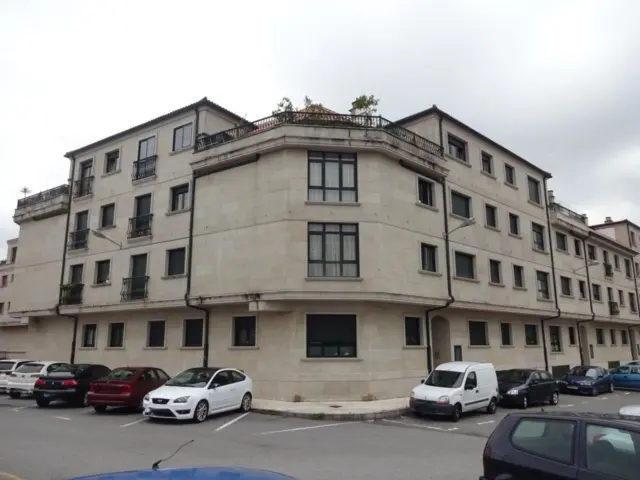 Flat on Calle Pontearnelas