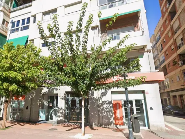 Flat on Ronda de Levante Street