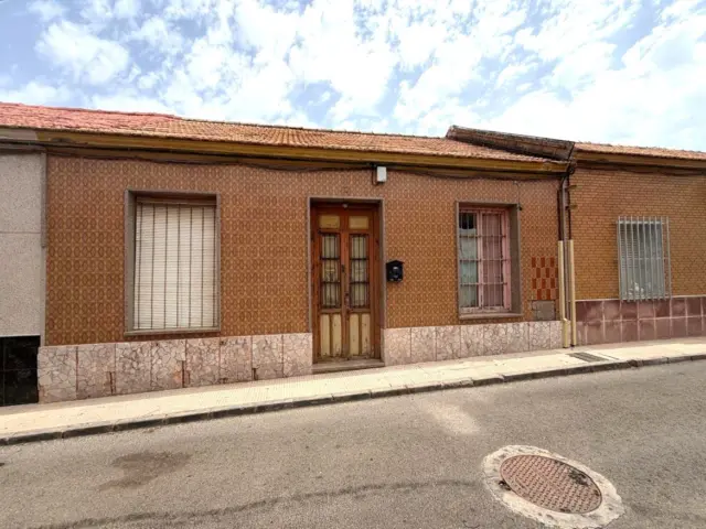 House on Oton Rosique Street - San Antón