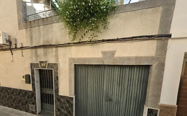 House on Padre Poveda Street photo 2