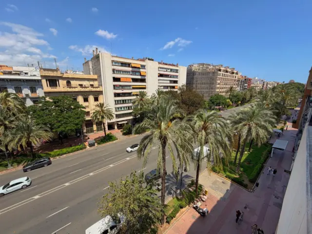 Apartment on Gran Via de les Germanies