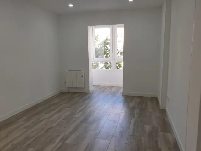 Piso en alquiler en Calle de La Bañeza - Imagen 13