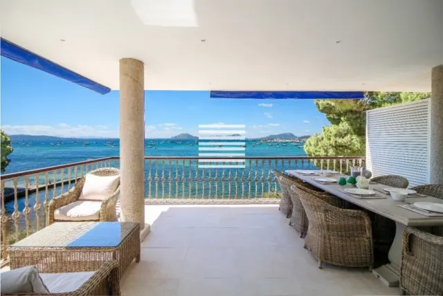 Penthouse at Base Aèria de Pollença