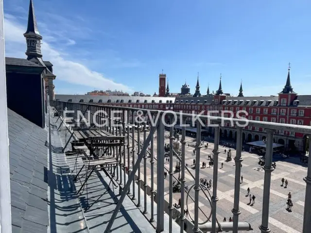 Ático en alquiler en Sol - Imagen 26