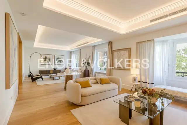Apartment on Calle Jorge Juan photo 15