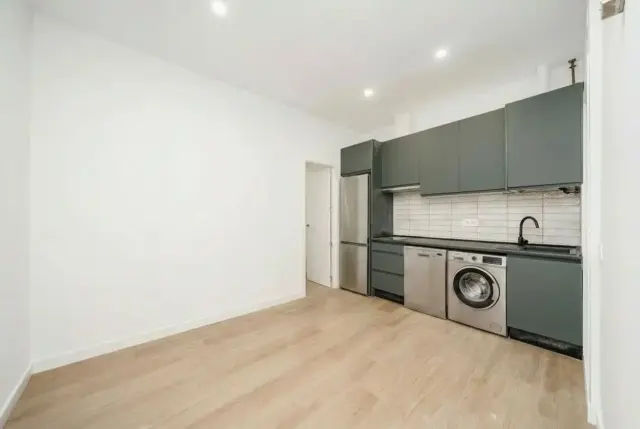 Apartment on Calle del Álamo photo 5