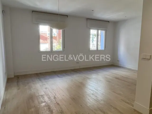 Piso en alquiler en Vallehermoso - Imagen 35