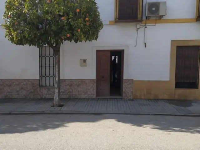 Casa en venda a Calle de la Redonda de la Estación, a prop de Calle de Santa Rafaela María, Pedro Abad de 83.000 €