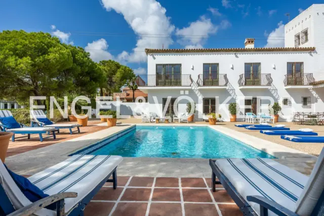 Chalet in Corrales