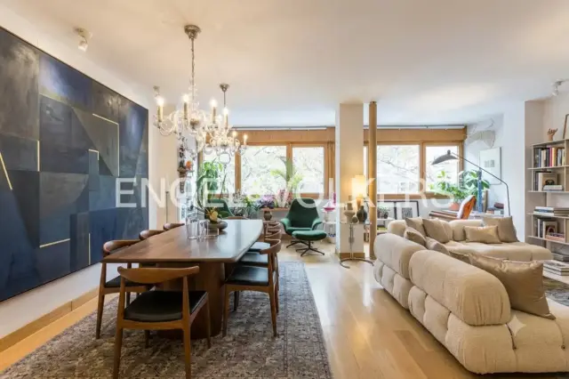 Flat on Clara del Rey Street photo 33