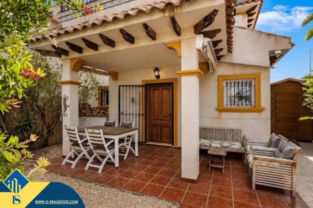 Casa en Cabo Roig-La Zenia-La Regia