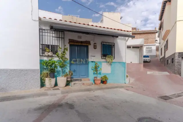 Casa en calle Parradas, 34
