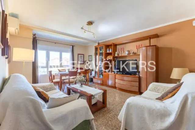 Apartment in Campanar