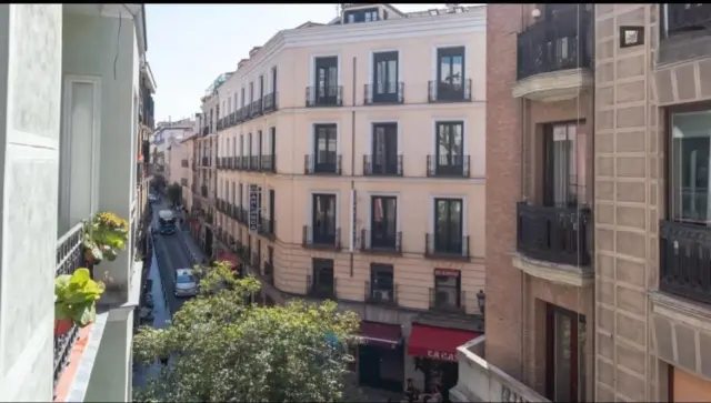 Apartamento en alquiler en Calle de la Cruz - Imagen 8