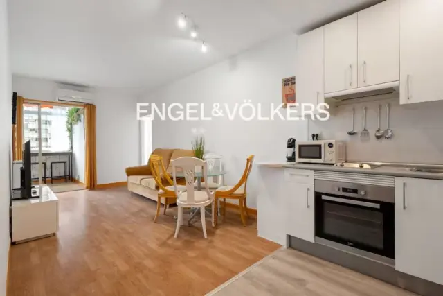 Apartamento en alquiler en Avenida del General Perón - Imagen 31