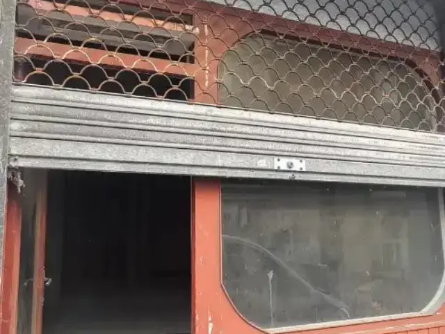 Local comercial en venta en Agra Do Orzán-O Ventorillo - Más