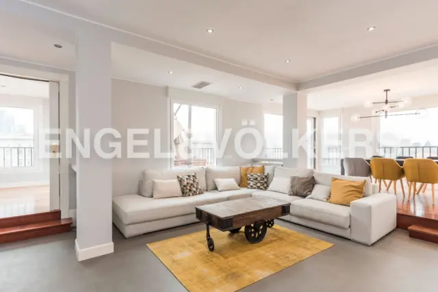 Ático en alquiler en Plaza de San Juan de la Cruz - Imagen 31