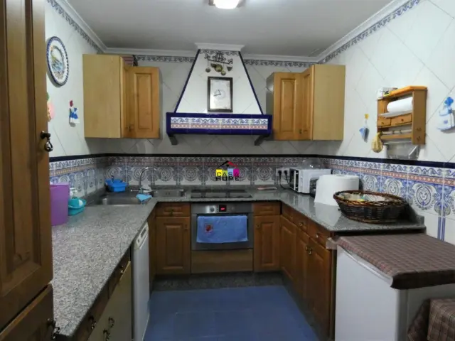 Casa unifamiliar en venta en Benicasim / Benicàssim - Pueblo, Nucli Urbà (Benicàssim - Benicasim) de 240.000 €