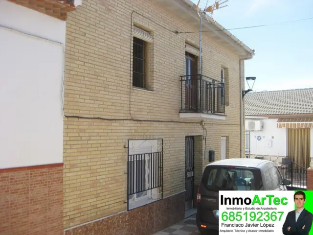 Casa en venta en Calle de las Erillas, 11, Íllora de 135.000 €