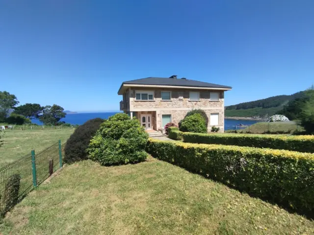 Chalet en Jove (Parceiros) photo 3