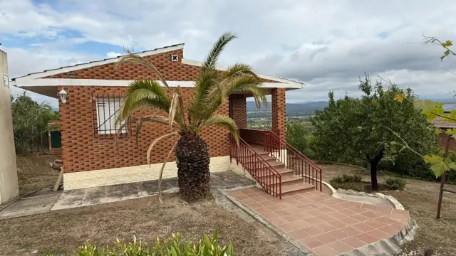 Rustic house on Calle Lugar La Dehesilla