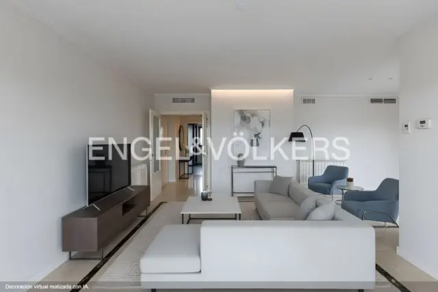 Penthouse on Avenida de Julio Fuentes photo 14
