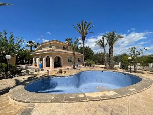 Chalet on Calle Partida del Raspeig photo 49