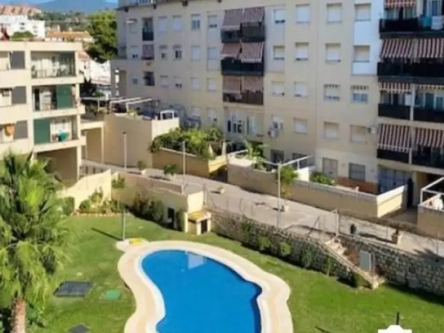 Apartamento en venta en Nueva Andalucía, Los Naranjos-Las Brisas (Distrito Nueva Andalucía. Marbella) de 220.000 €