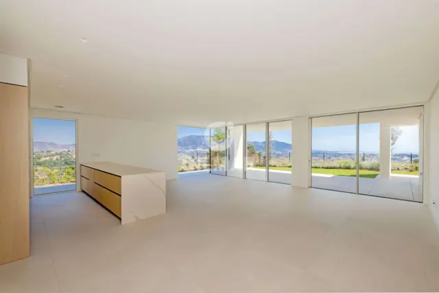 Apartment in La Mairena photo 2