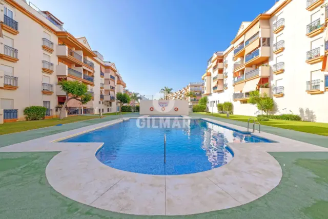 Apartment in Estepona Puerto
