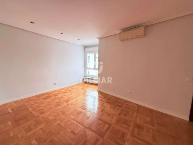 Piso en alquiler en Trafalgar - Imagen 29