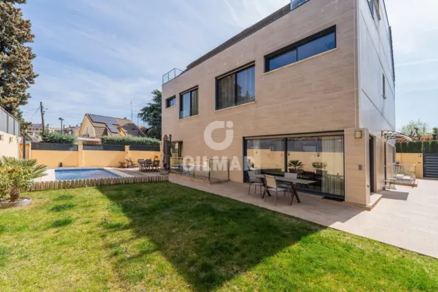 Chalet in Pozuelo de Alarcón photo 2