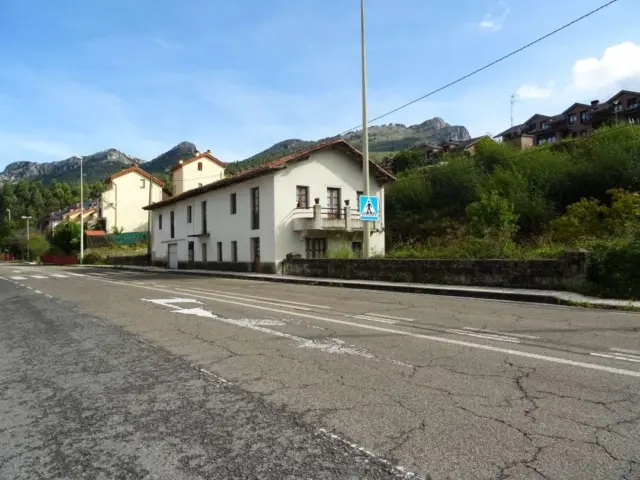 Casa en venda a Barrio de Nocina, Rioseco de Guriezo (Guriezo) de 210.000 €