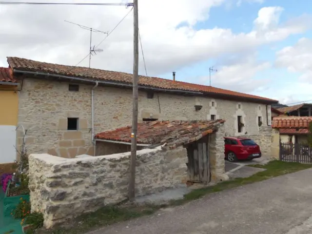 Casa en venda a San Pantaleon de Losa, Quincoces de Yuso (Valle de Losa) de 49.000 €