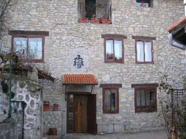 Casa en venda a Aostri, Quincoces de Yuso (Valle de Losa) de 372.628 €