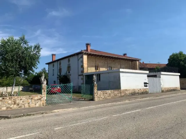 Casa en Casa Con Terreno en Baranda de Montija