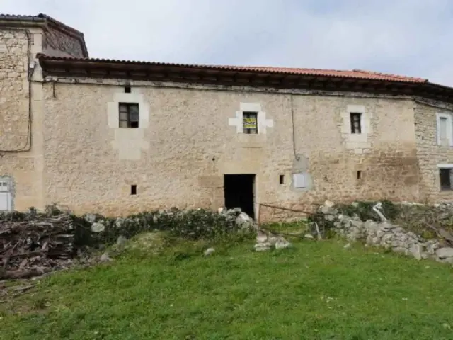 Casa en Casa Con Terreno Valle Manzanedo