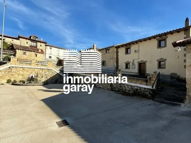Casa en Criales de Losa
