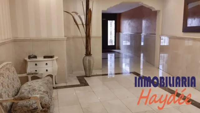 Flat on Calle de Sor Natividad Homedes photo 49