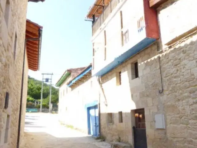 Casa en venta en Peñalba de Manzanedo, Valle de Manzanedo de 120.000 €