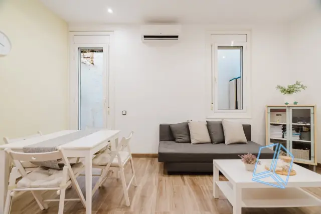 Apartment in Barcelona photo 2