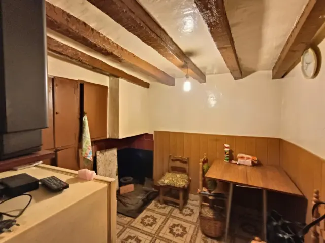 Townhouse in Adzaneta