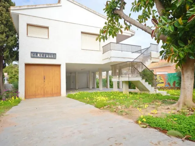 Casa rústica en La Zenia