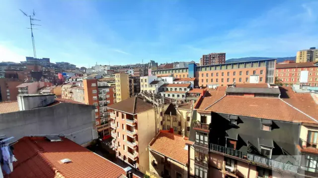 Piso en calle Prim photo 24